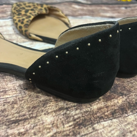 Leopard flat shoes by Gap are in like new condition. Size 9 - Picture 4 of 12